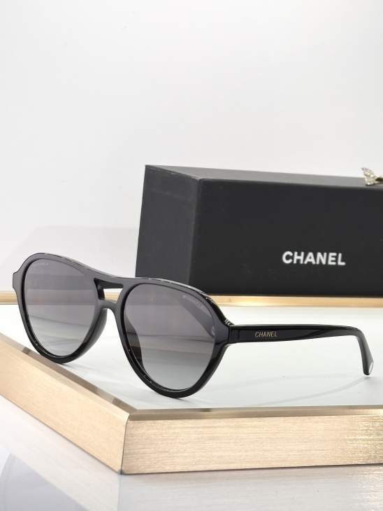 Picture of Chanel Sunglasses _SKUfw77668346fw